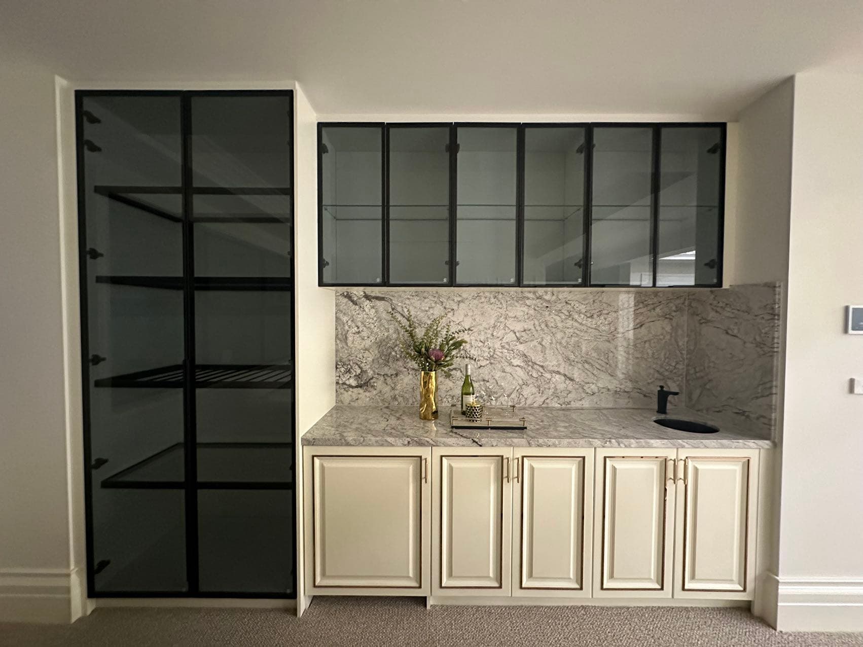 Luxurious Cherry Wood Kitchen Cabinet