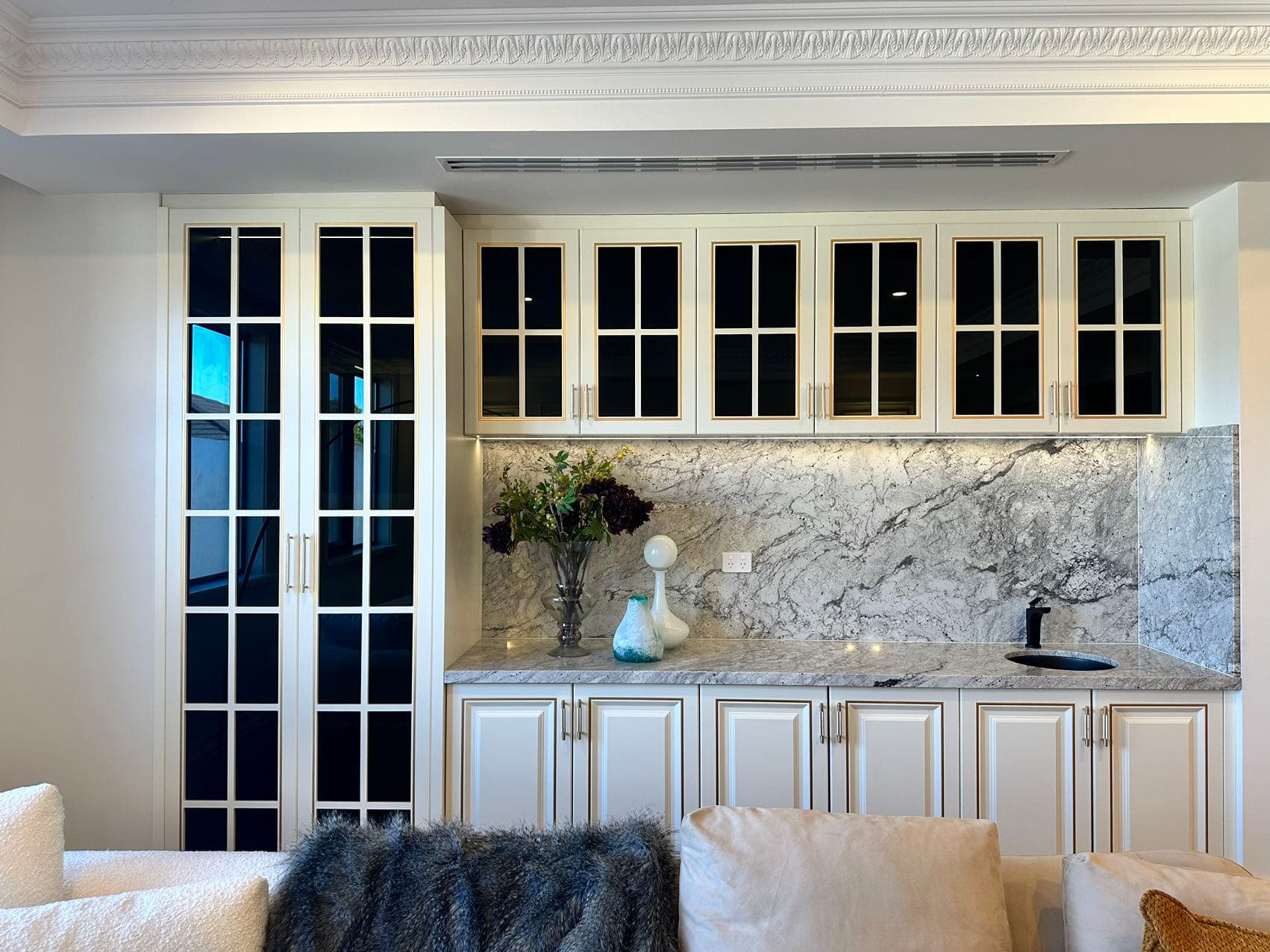 Sleek Black Kitchen Cabinet